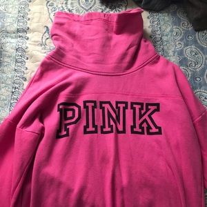 VS pink pullover